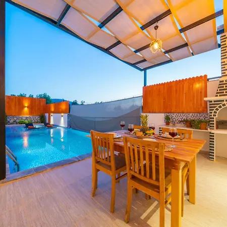 Villa Green Lake 4* Kalkan