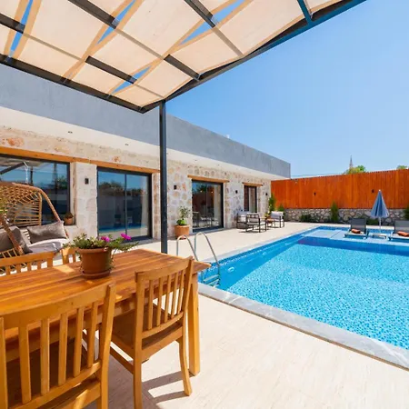 Villa Green Lake Hotel Kalkan